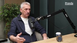 Weiss ako enfant terrible, s Dubovským sa zblížil pri barovom pulte. Novinársky bard Michalech spomína