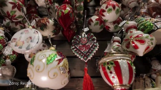 Lesk starého remesla: Ručne fúkané ozdoby dobýjajú svet od Jozefowa po Biely dom