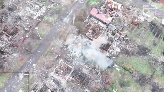 Prienik do centra Pokrovska: Ukrajinci 'vyčistili' budovu mestského úradu a vztýčili vlajku