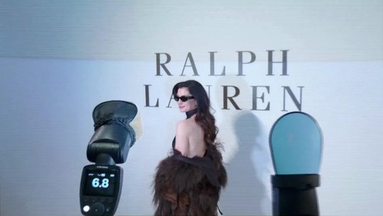 Hviezdni hostia u Ralpha Laurena, nová kolekcia očarila nositeľnosťou aj krásnou Gigi Hadid