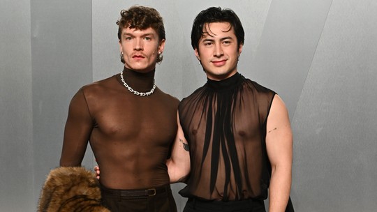 Milujú ich muži aj ženy, hviezdy Heated Rivarly ovládli párty Vanity Fair v priehľadných topoch