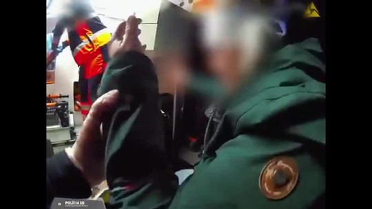 Autentické zábery, z ktorých mrazí. Takto vyzeral zásah v Pezinku po zrážke vlakov