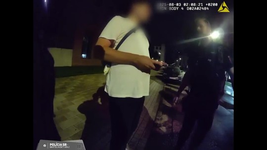 Cyklista výzvy na zastavenie ignoroval, bratislavským policajtom bezdôvodne a vulgárne nedával