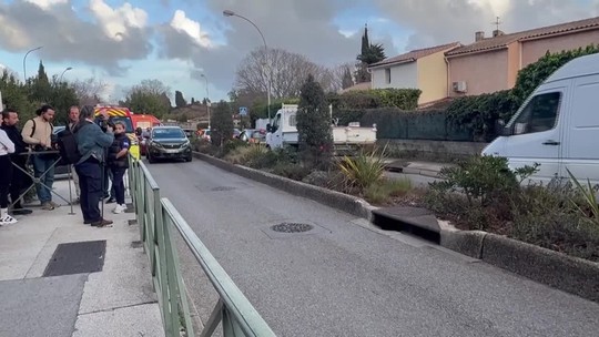 Žiak nožom vážne zranil učiteľku, jej stav je kritický. Škola je v šoku