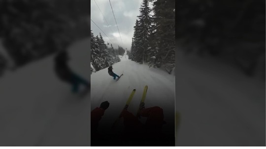 Nehody na svahoch pribúdajú rýchlejšie, ako si myslíme. Toto výstražné video to presne vystihuje