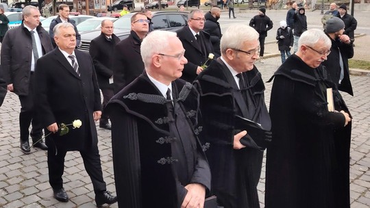 Orbán nečakane prišiel na Slovensko. Centrum Rimavskej Soboty bolo prísne strážené, konala sa tam veľká udalosť