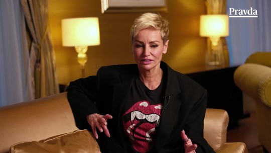 Už žiadna snaha ani prosenie, hovorí Sklenaříková pre Pravdu. V 54 rokoch som objavila lásku, ktorá sa proste deje