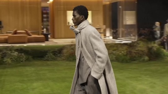 Parížsky týždeň pánskej módy sa začal veľkolepo: Pharrell Williams predstavil víziu pre Louis Vuitton