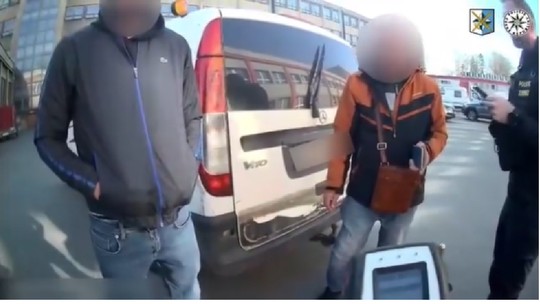 Policajti neverili vlastným očiam. Tento nenapraviteľný vodič dokázal takmer nemožné