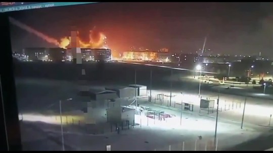 Ruská raketa sa vymkla kontrole a zdemolovala vlastný panelák