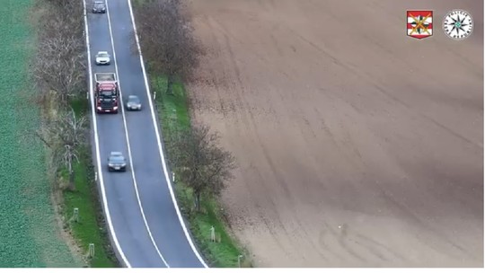 Takto vyzerali sekundy hazardu. Šoféri neuveriteľne riskovali a hneď na to aj doplatili