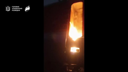 Ruskí partizáni pália už aj vlaky. Tvrdia, že zaútočili na desiatky lokomotív a ochromili zásobovacie trasy