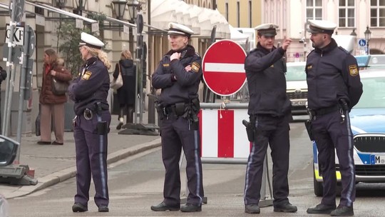 Svet sa v Mníchove rozpráva o bezpečnosti. Dohliada na to 5 000 policajtov
