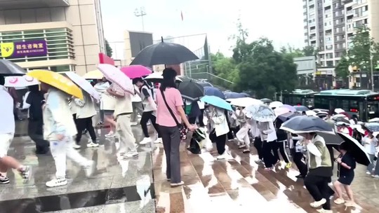 Gaokao - milióny mladých Číňanov robia rozhodujúce skúšky