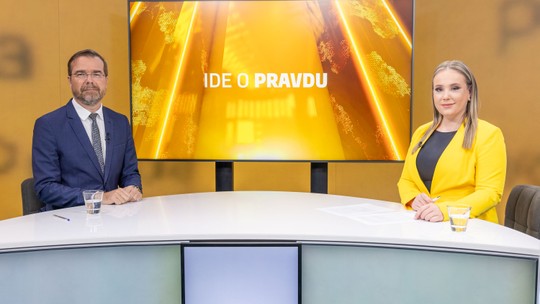 Krajčí v Ide o pravdu: Za hlasovaním o ústave si stojím, je to o hodnotách. S Ruskom ma nespájajte