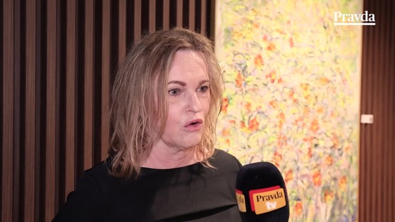 Ivana Orviská maľuje kosatce a slnečnice ako Van Gogh, miluje impresionistov a Provensalsko. Práve má výstavu Tajomstvá záhrad v Galérii Tower 5